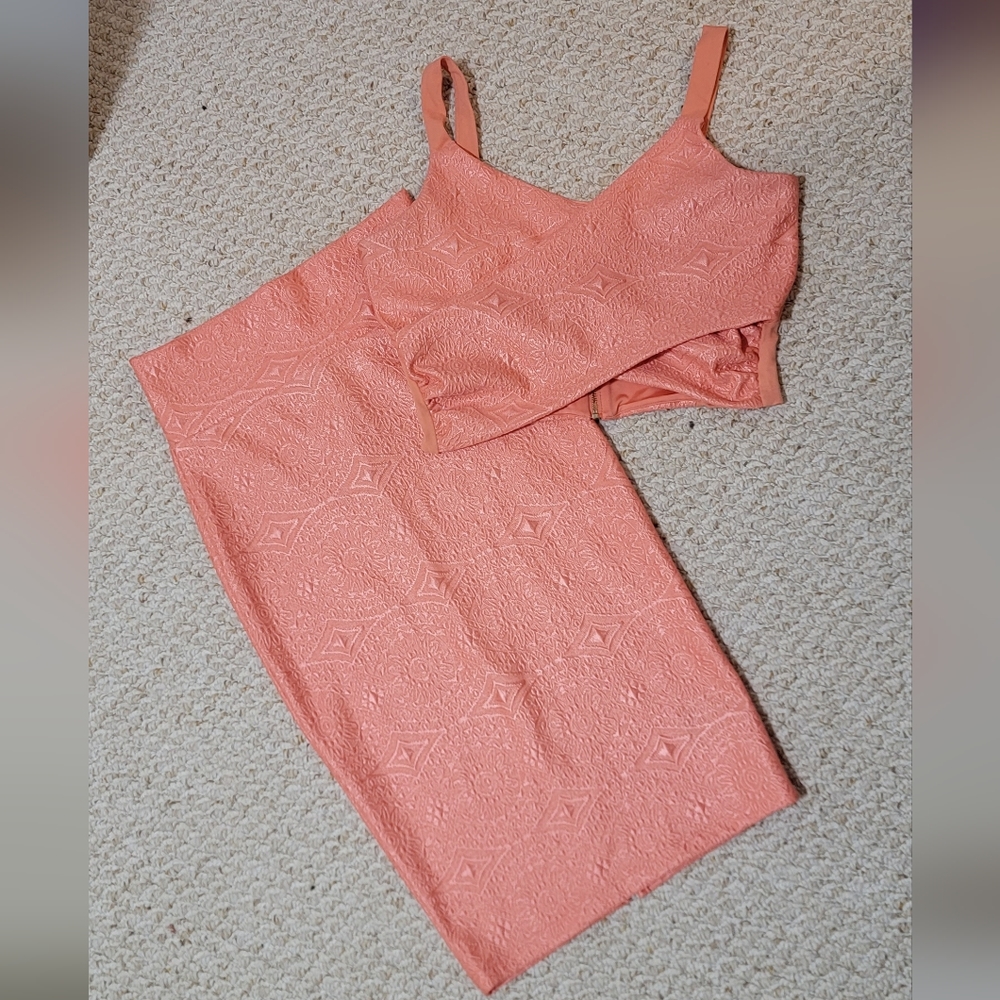 Bebe skirt and top set